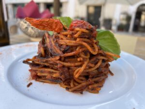 Spaghetti assassina eaten by the Puglia Guys - one of Italy’s top 10 pasta recipes.